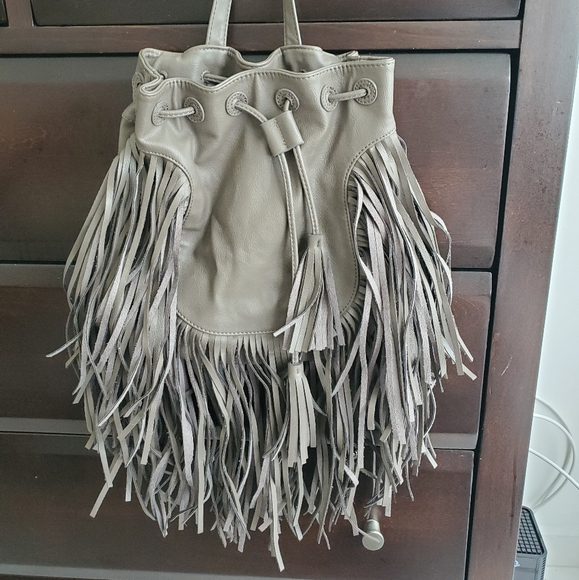 Fringe drawstring backpack - Picture 2 of 2